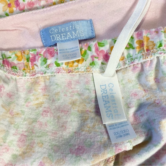 VINTAGE CELESTIAL DREAMS Floral Pajama Set - Picture 6 of 7